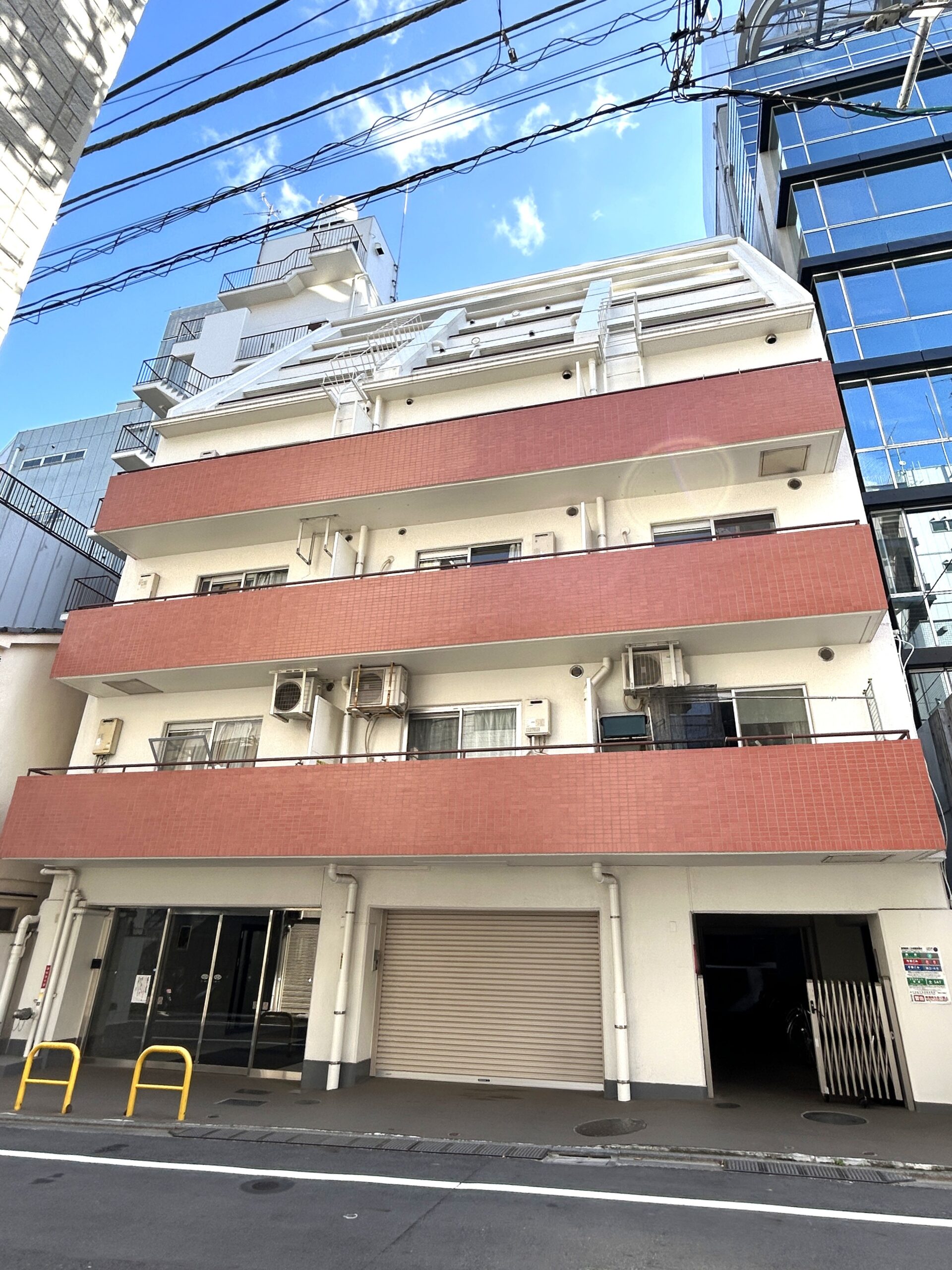 サンパークマンション本郷 1階101号室(33坪)